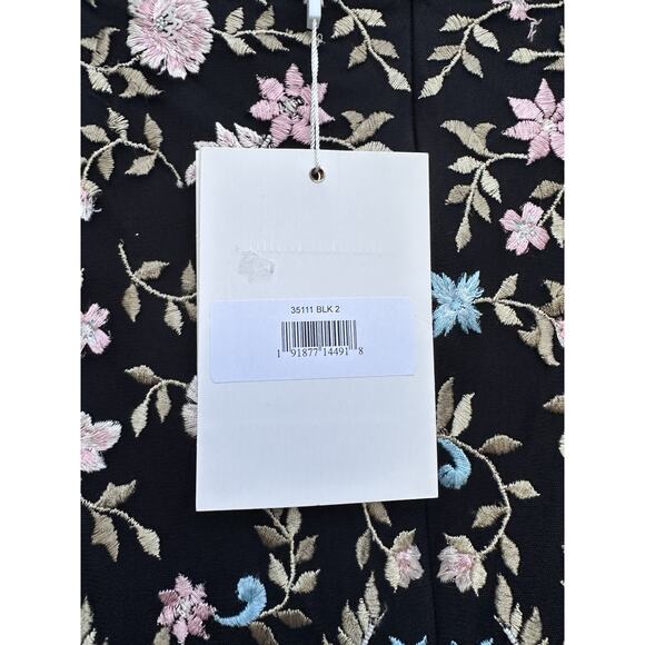 Mac Duggal 35111 Floral Embellished Embroidered Mesh Gown Bishop Sleeve Sz 2 NWT - Picture 11 of 14